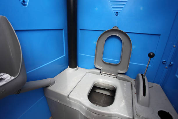 Best Porta potty rental near me  in De Soto, IL